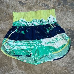 Free People movement “The way home” shorts